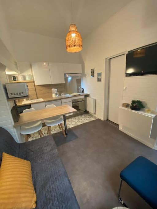 Au Coeur De Rouen - Studio Cosy, Calme, Proche Gare Apartment Exterior photo
